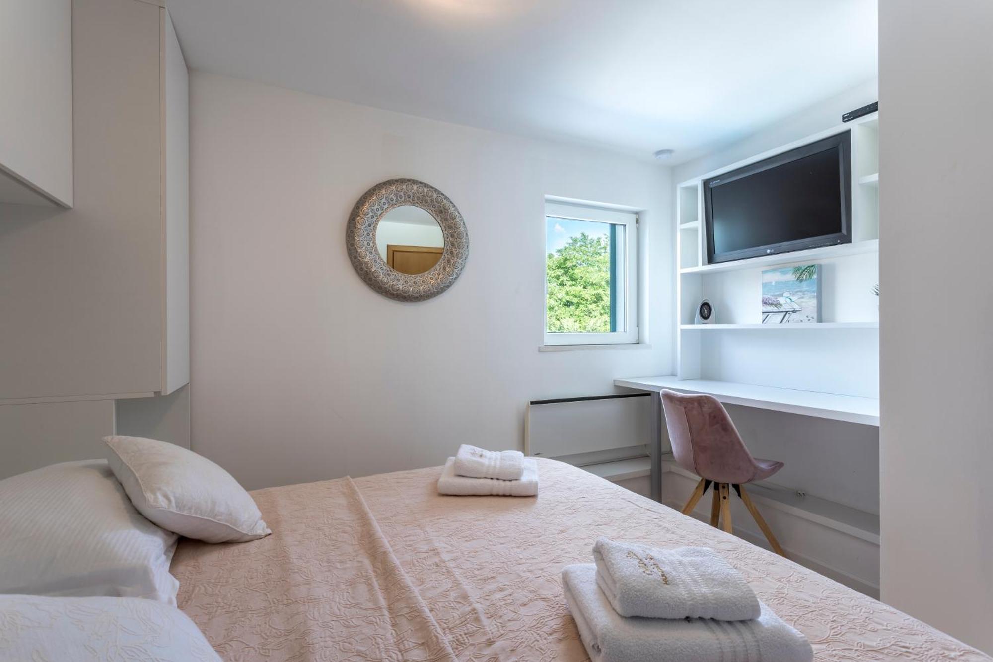 Holiday House Mala Sinj Zewnętrze zdjęcie
